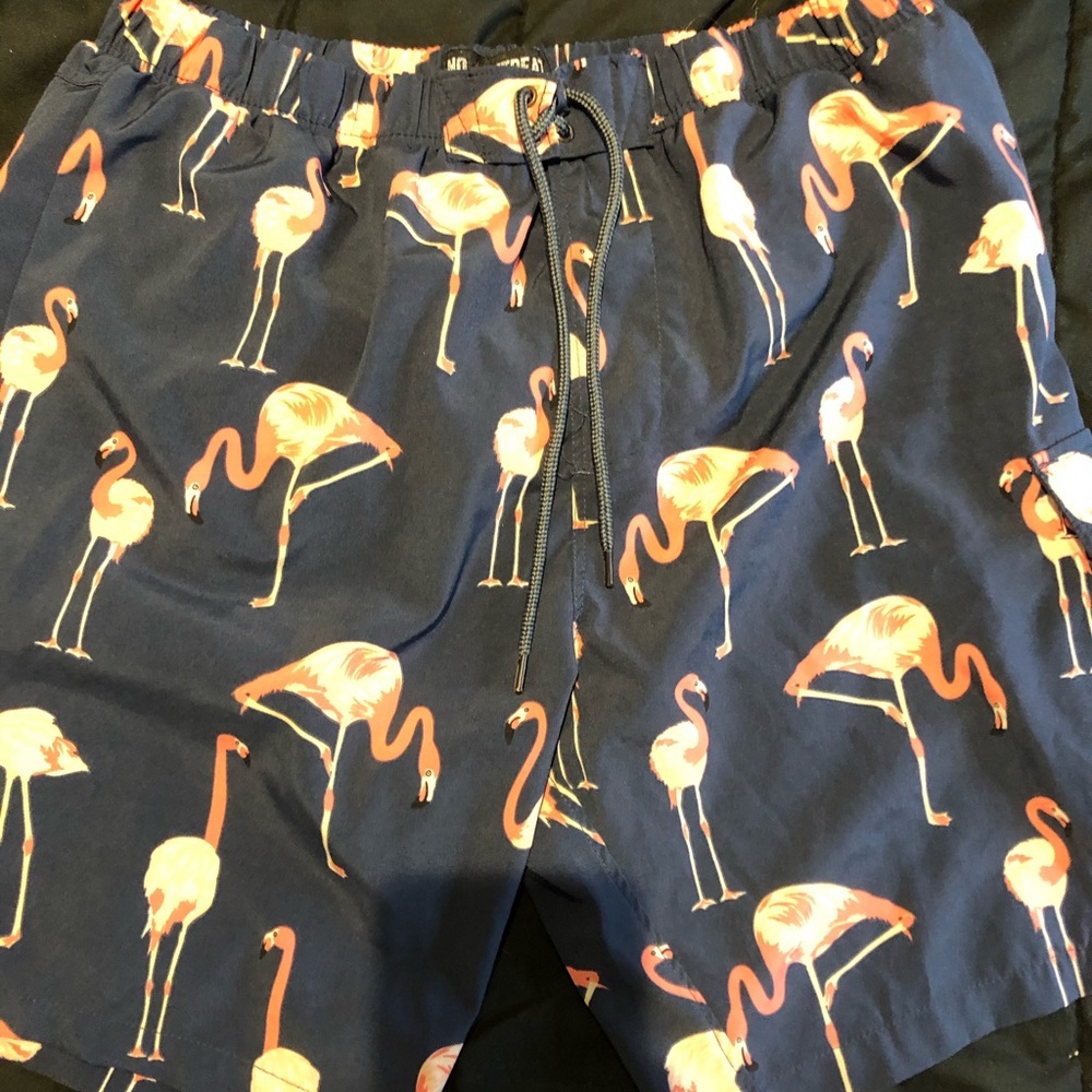 MENS SWIM TRUNKS